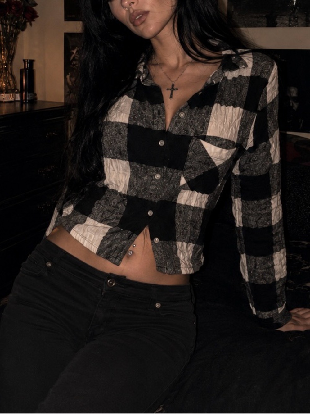 Dolls Black & White Essential Fall Plaid Comfortable Button-Up Flannel Shirt